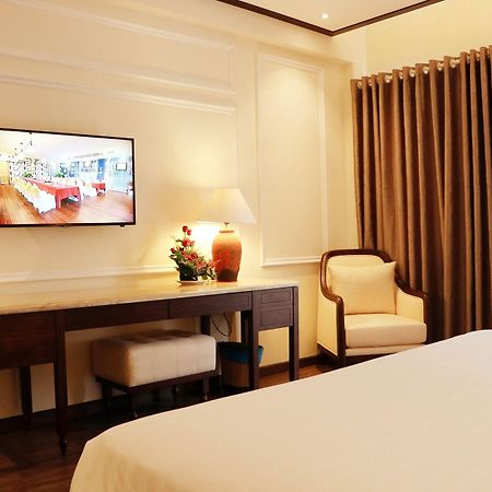 Vien Dong Hotel ญาจาง ภายนอก รูปภาพ