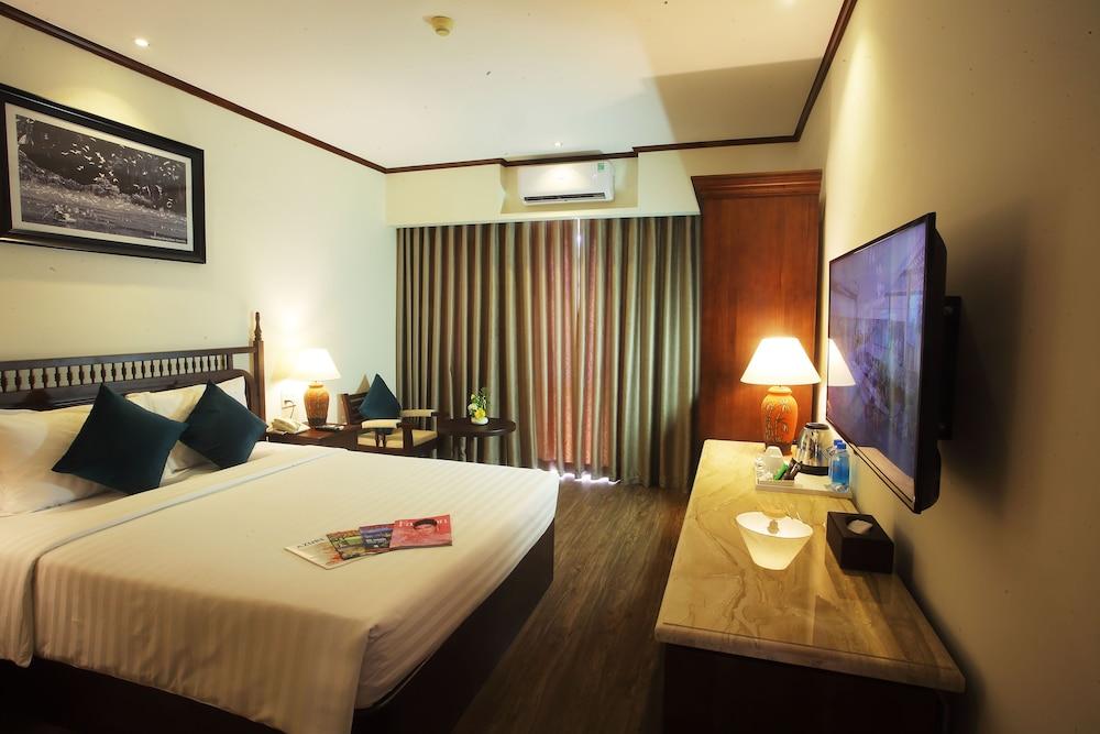 Vien Dong Hotel ญาจาง ภายนอก รูปภาพ