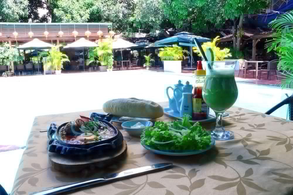 Vien Dong Hotel ญาจาง ภายนอก รูปภาพ