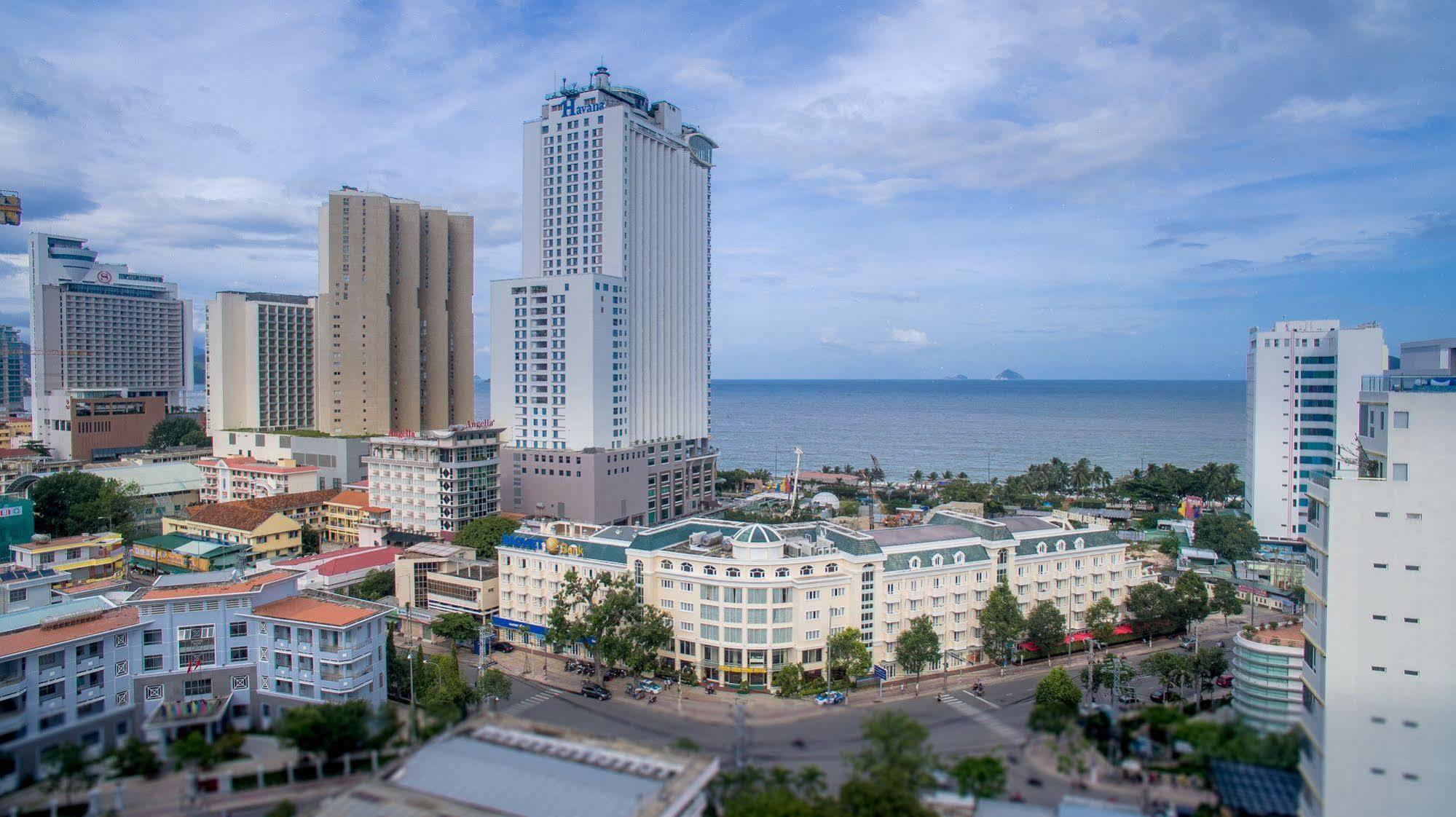 Vien Dong Hotel ญาจาง ภายนอก รูปภาพ